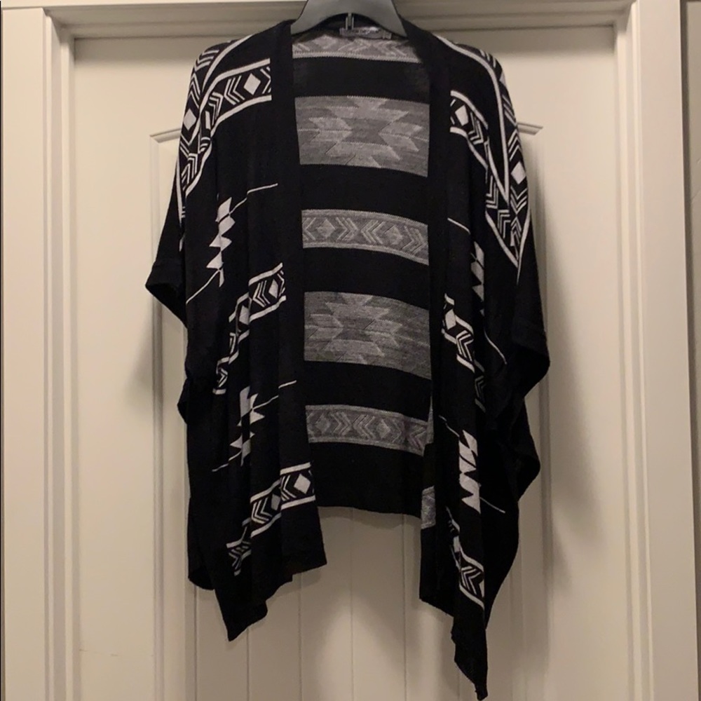 lose fitting Aztec cardigan